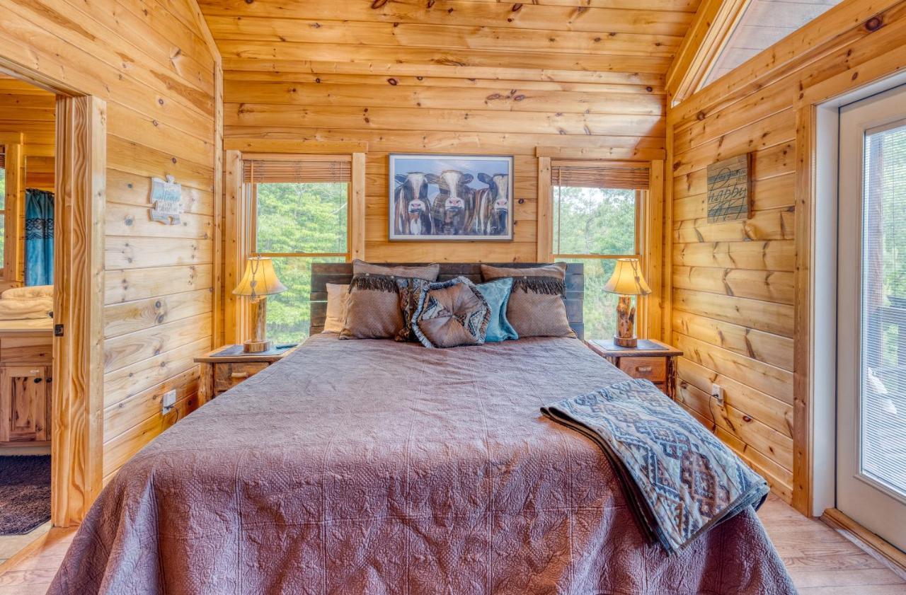 Trout N' About Your Blue Ridge Mountains Retreat, Hot Tub + Game Room! Ellijay Exteriör bild