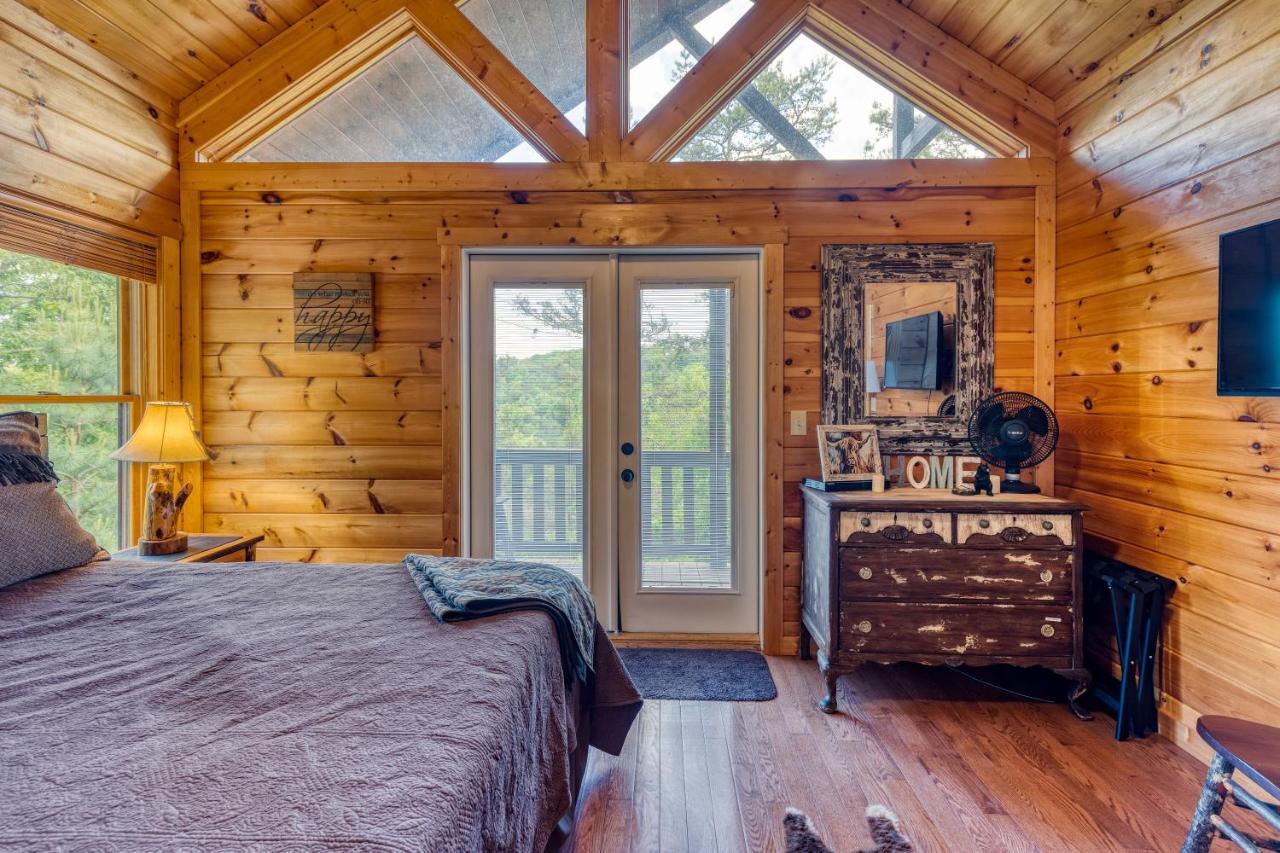 Trout N' About Your Blue Ridge Mountains Retreat, Hot Tub + Game Room! Ellijay Exteriör bild
