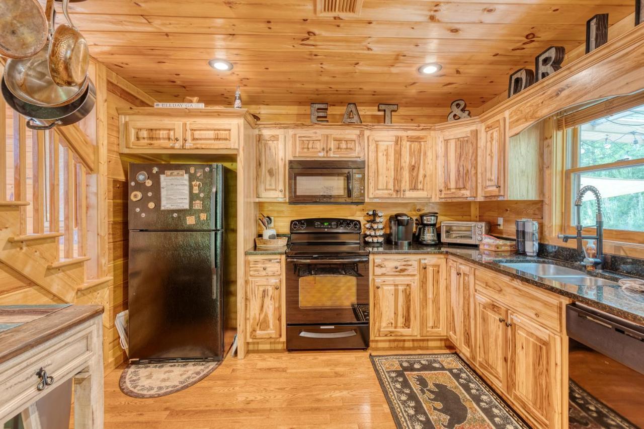 Trout N' About Your Blue Ridge Mountains Retreat, Hot Tub + Game Room! Ellijay Exteriör bild