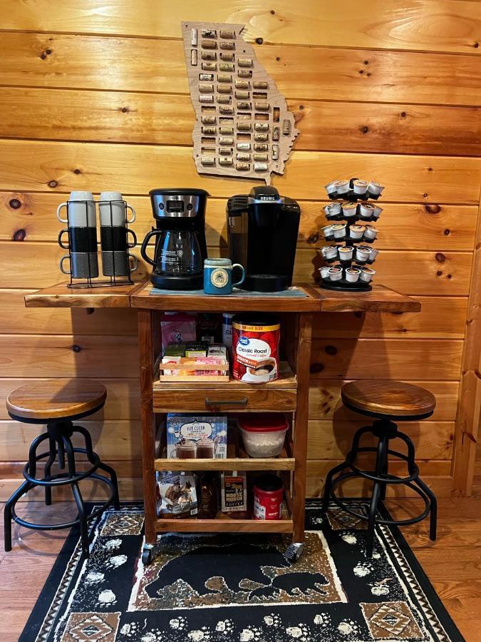 Trout N' About Your Blue Ridge Mountains Retreat, Hot Tub + Game Room! Ellijay Exteriör bild